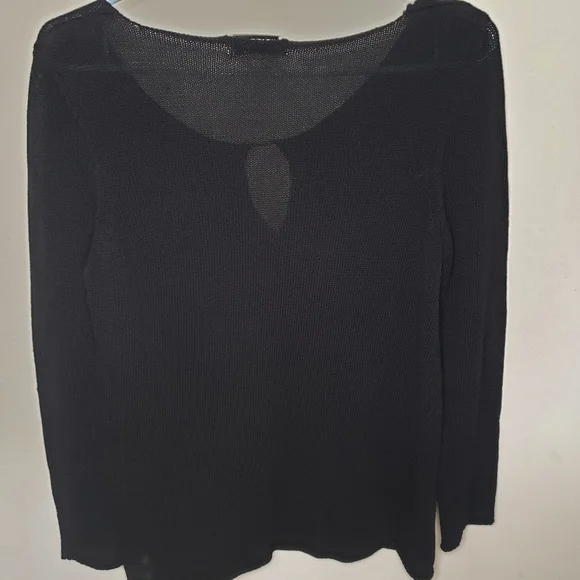 Holt Renfrew Ribbed Keyhole  Sweater - Picture 7 of 12